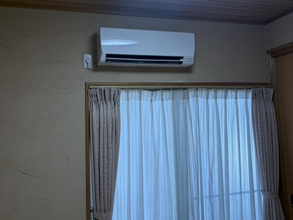 倉敷市_エアコン交換_リビング施工後